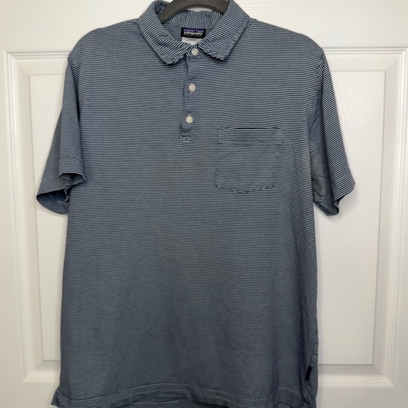 Patagonia Men’s Polo Size Medium Navy and White Stripes Organic Cotton GUC - Picture 1 of 5